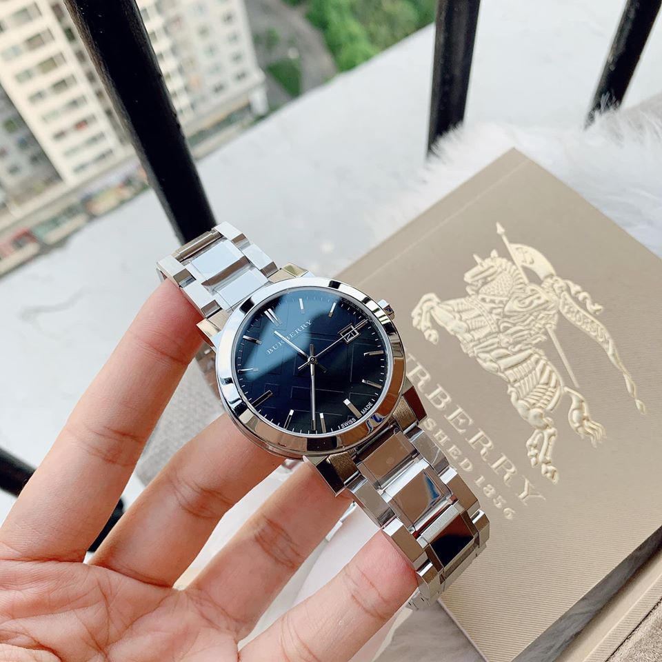 Shop Authentic Burberry The City Black Dial Silver Stainless Steel Strap Watch for Women - BU9001 - Luxxuri
