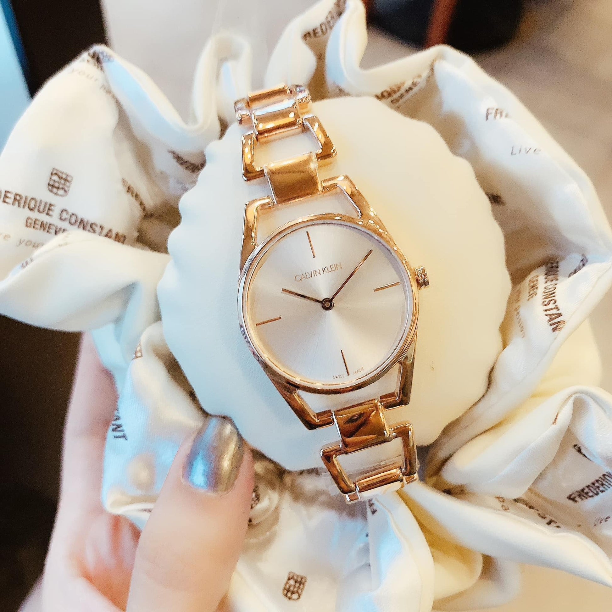 Shop Authentic Calvin Klein Dainty White Dial Rose Gold Steel Strap Watch for Women - K7L23646 - Luxxuri