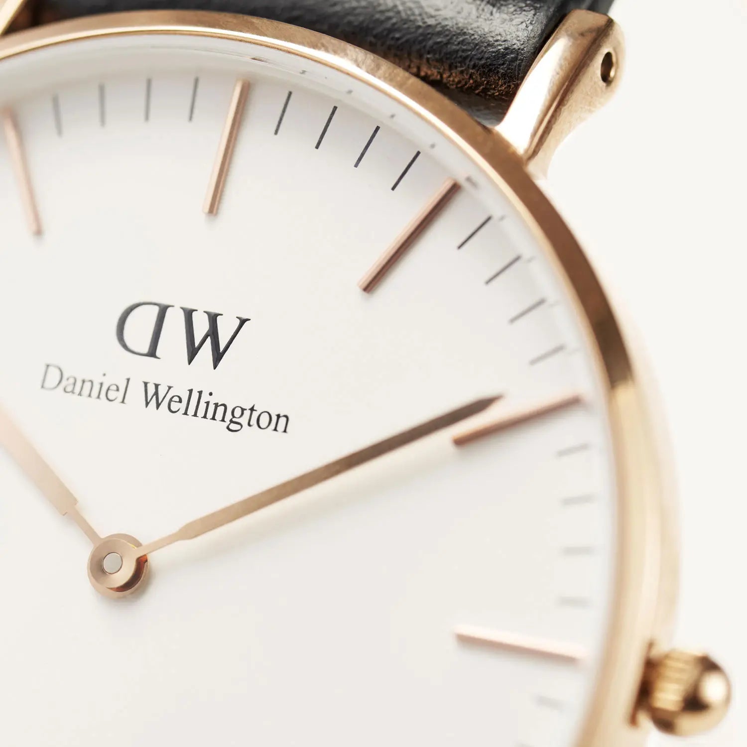 Shop Authentic Daniel Wellington Classic Reading White Dial Black Leather Strap Watch For Women - DW00100041 - Luxxuri