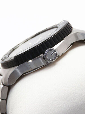 Shop Authentic Gucci G Timeless Black Dial Silver Steel Strap Watch For Men - YA126249 - Luxxuri