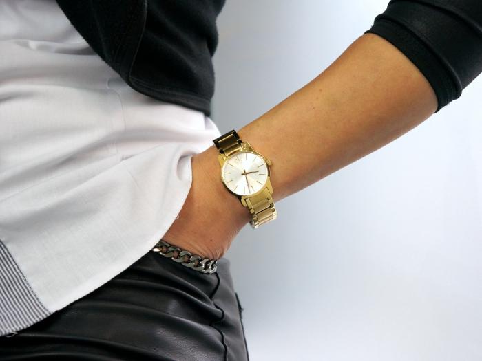 Shop Authentic Calvin Klein City White Dial Gold Steel Strap Watch for Women - K2G23546 - Luxxuri