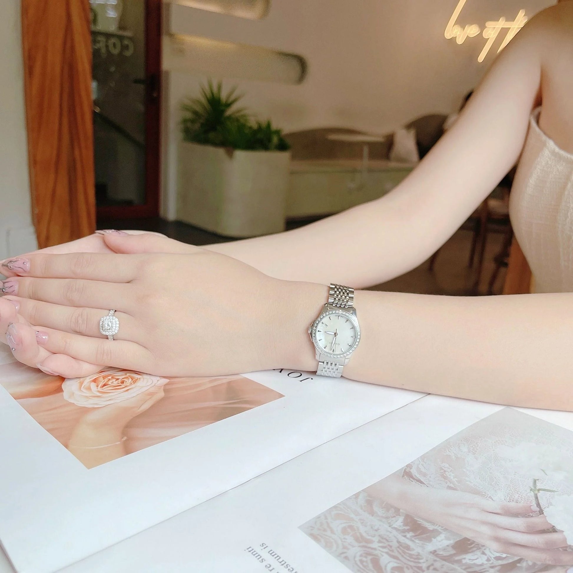 Shop Authentic Gucci G Timeless Diamonds Mother of Pearl Dial Silver Steel Strap Watch For Women - YA126506 - Luxxuri