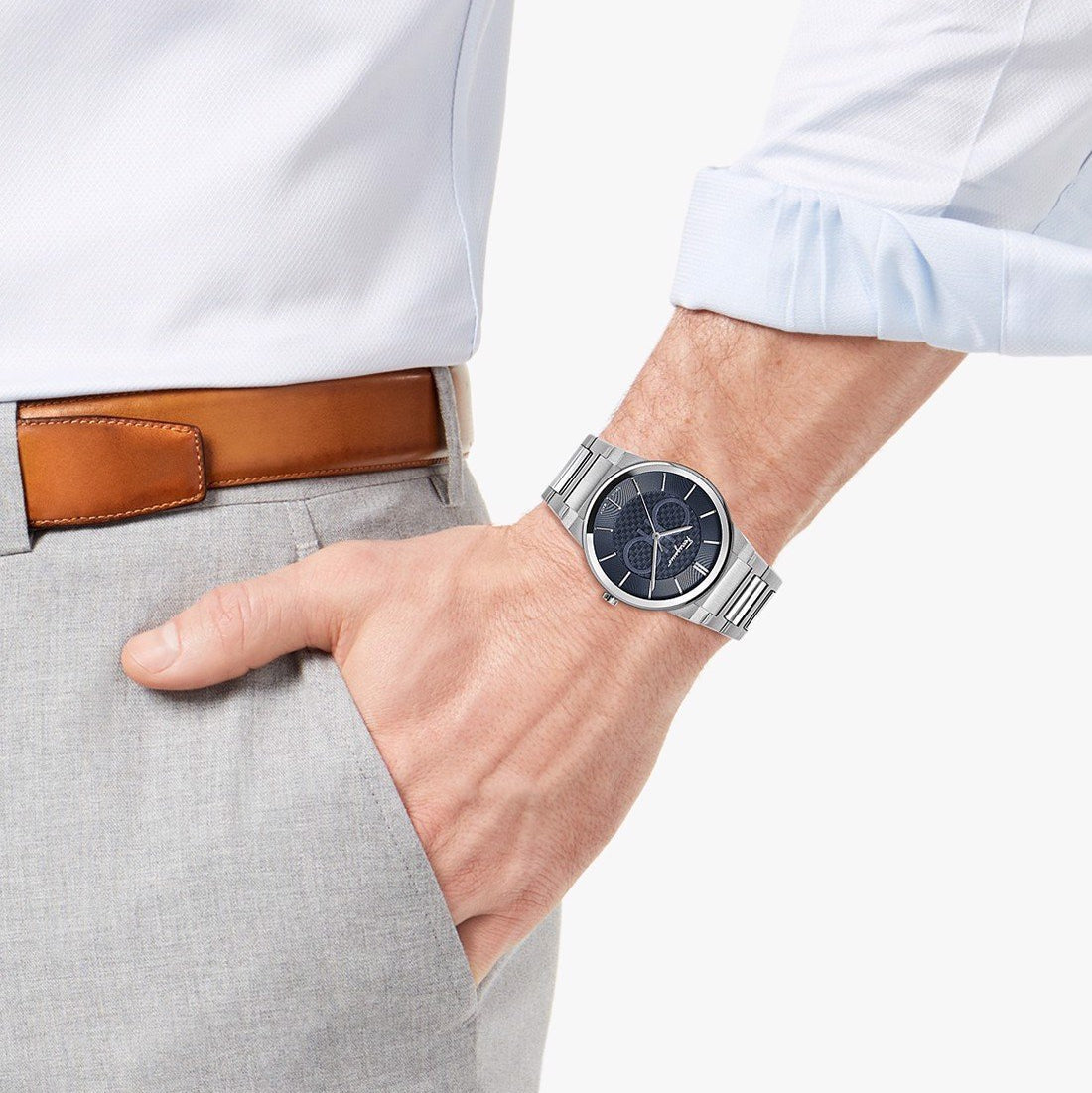  Shop Authentic Salvatore Ferragamo Sapphire Blue Dial Silver Steel Strap Watch for Men - SFHP006-20 - Luxxuri