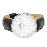  Shop Authentic Daniel Wellington Classic Reading White Dial Black Leather Strap Watch For Men - DW00100028 - Luxxuri