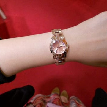  Shop Authentic Marc Jacobs Amy Rose Gold Dial Rose Gold Steel Strap Watch for Women - MBM3219 - Luxxuri
