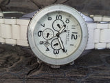  Shop Authentic Marc Jacobs Rock White Dial White Silicone Strap Watch for Women - MBM2545 - Luxxuri