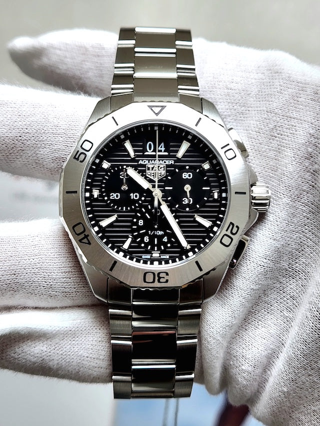  Shop Authentic Tag Heuer Aquaracer Professional 200 Date Black Dial Silver Steel Strap Watch for Men - CBP1110.BA0627 - Luxxuri