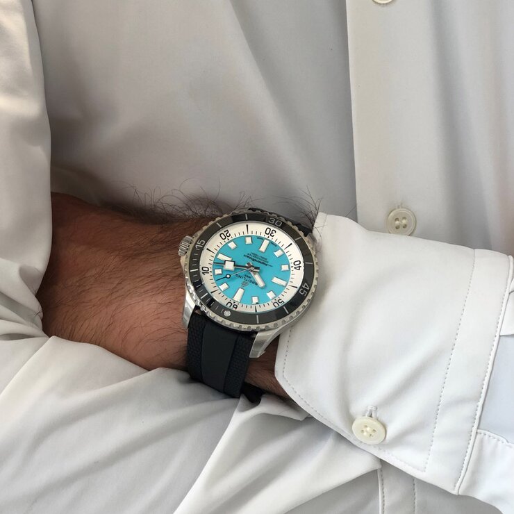  Shop Authentic Breitling Superocean Automatic 44 Turquoise Dial Black Rubber Strap Watch for Men - A17376211L2S1 - Luxxuri