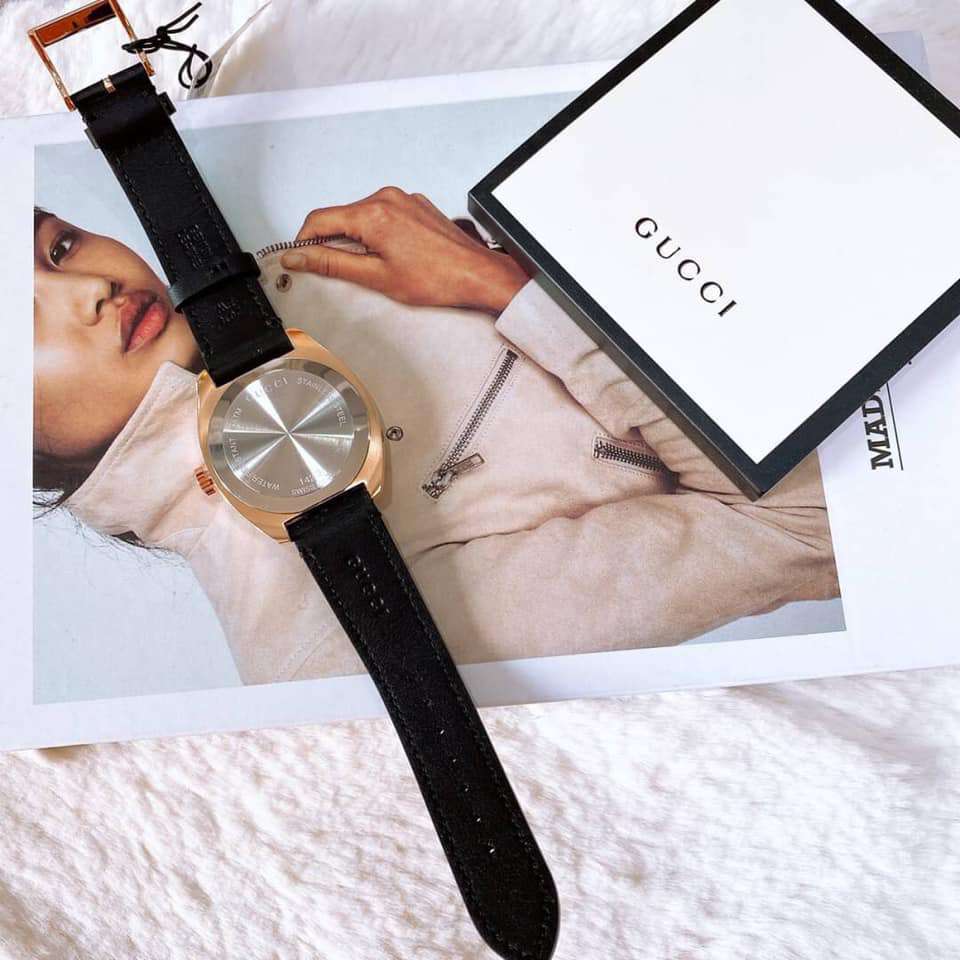  Shop Authentic Gucci GG2570 Quartz Black Dial Black Leather Strap Watch For Men - YA142309 - Luxxuri