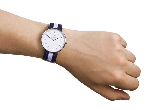  Shop Authentic Daniel Wellington Classic Glasgow White Dial Two Tone NATO Strap Watch For Men - DW00100018 - Luxxuri