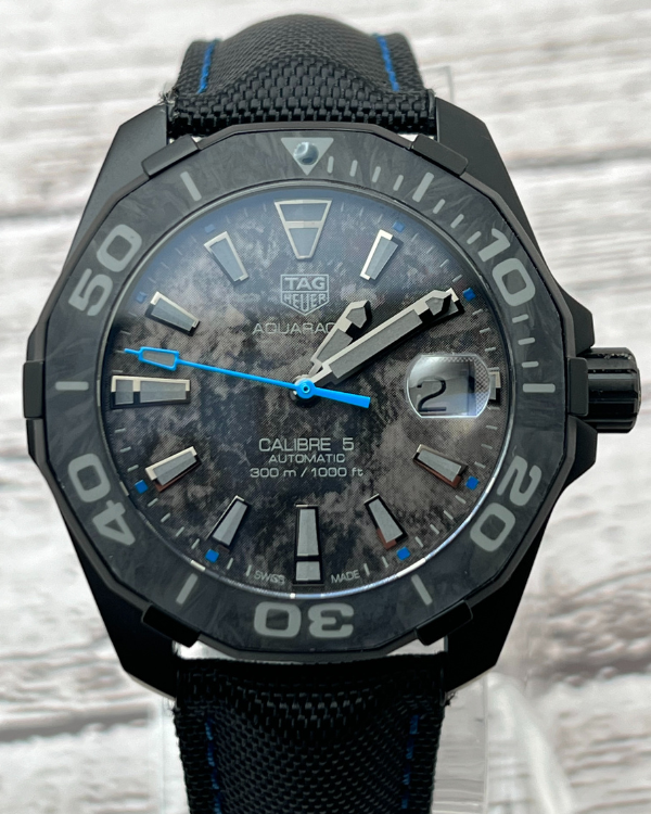  Shop Authentic Tag Heuer Aquaracer Carbon Dial Watch for Men -  WBD218C.FC6447 - Luxxuri