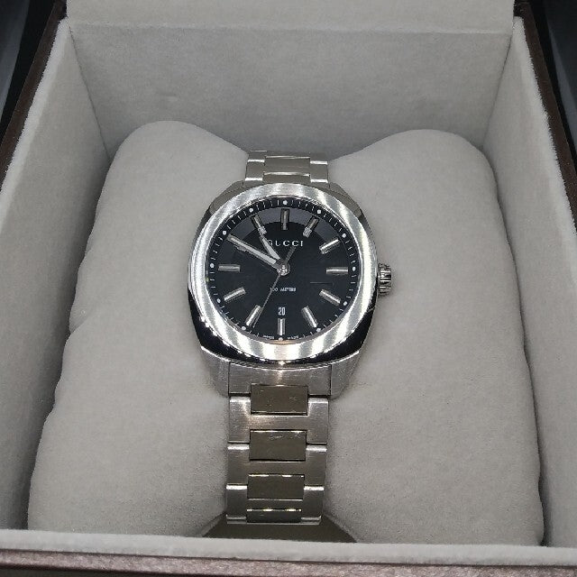  Shop Authentic Gucci GG2570 Quartz Black Dial Silver Steel Strap Watch For Men - YA142401 - Luxxuri