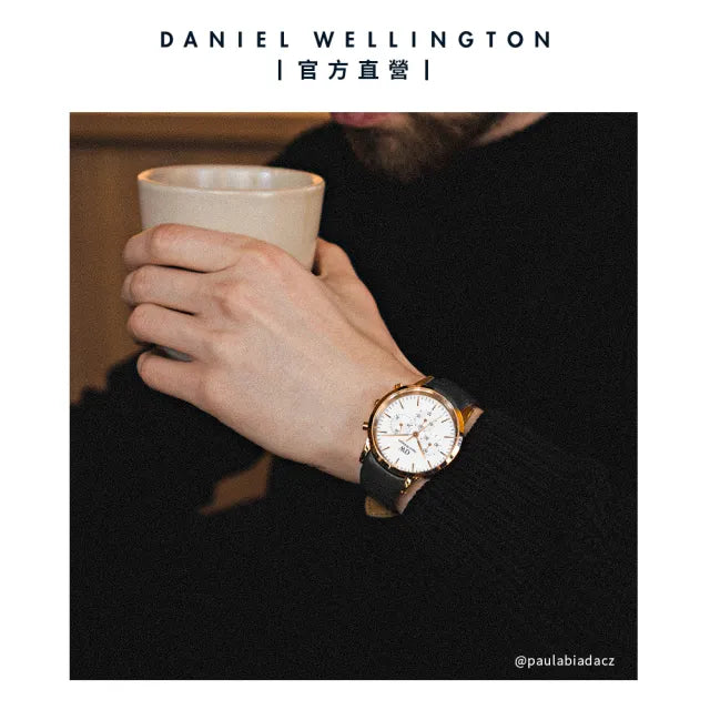  Shop Authentic Daniel Wellington Iconic Chronograph Sheffield White Dial Black Leather Strap Watch For Men - DW00100646 - Luxxuri