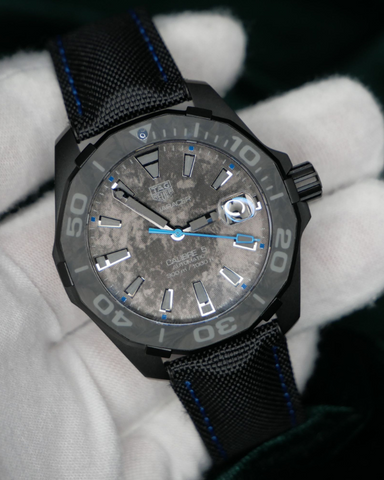  Shop Authentic Tag Heuer Aquaracer Carbon Dial Watch for Men -  WBD218C.FC6447 - Luxxuri