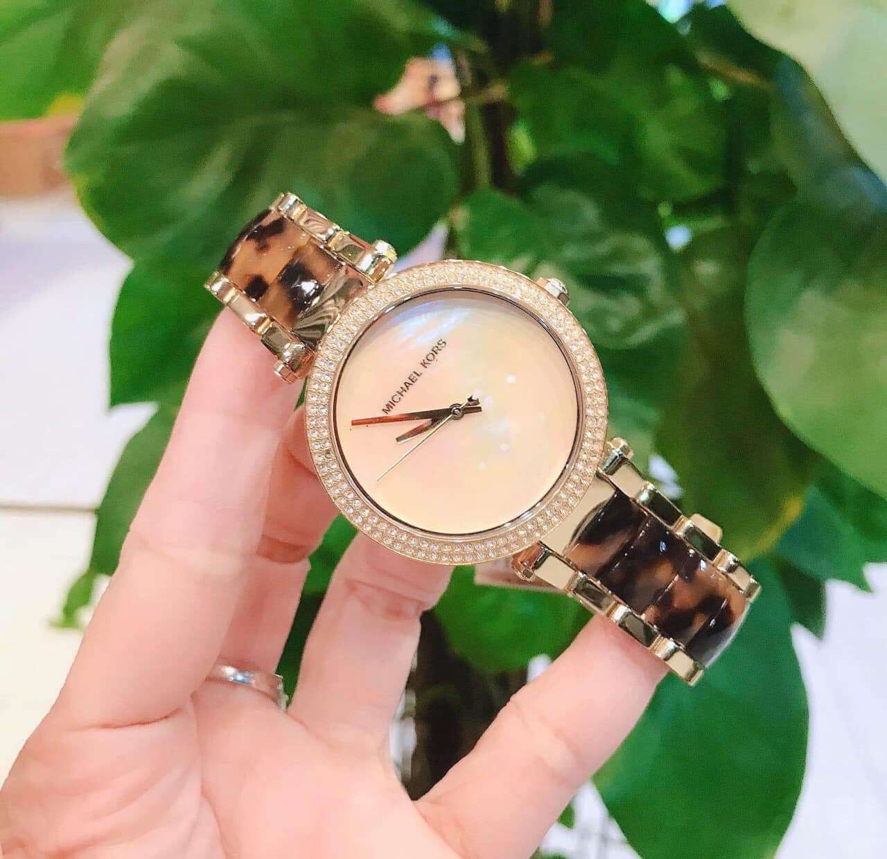  Shop Authentic Michael Kors Parker Mother Of Pearl White Dial Two Tone Steel Strap Watch For Women - MK6518 - Luxxuri