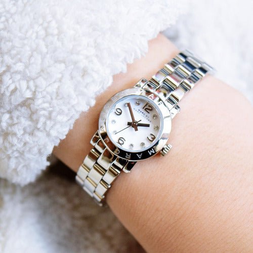  Shop Authentic Marc Jacobs Amy Dinky White Dial Silver Steel Strap Watch for Women - MBM3225 - Luxxuri