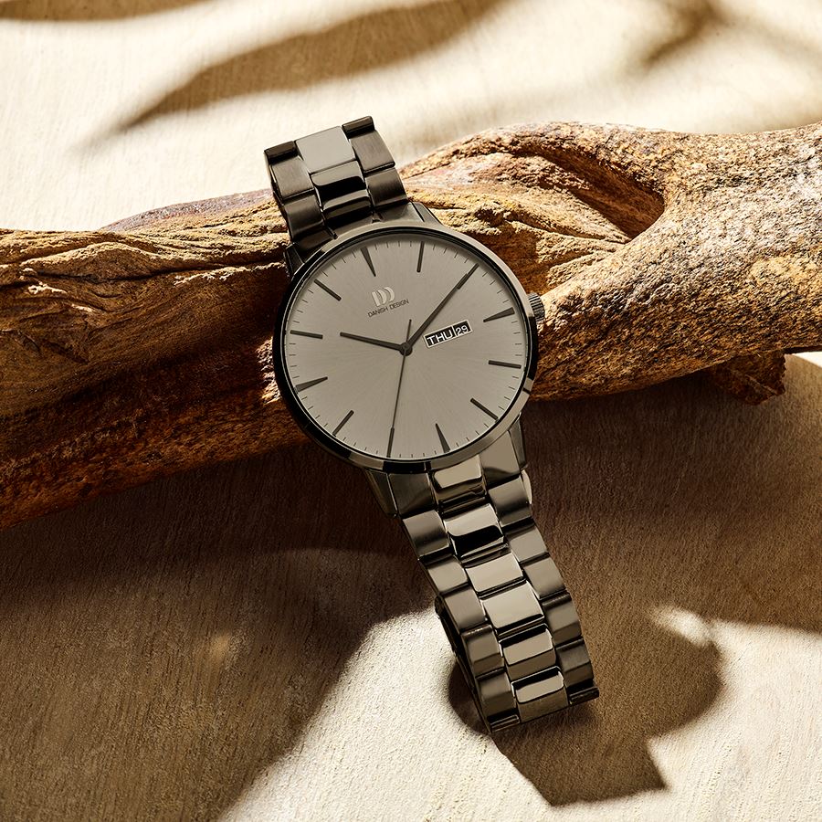 Armani Exchange Cayde Analog Grey Dial Grey Steel Strap Watch For Men  - AX2722