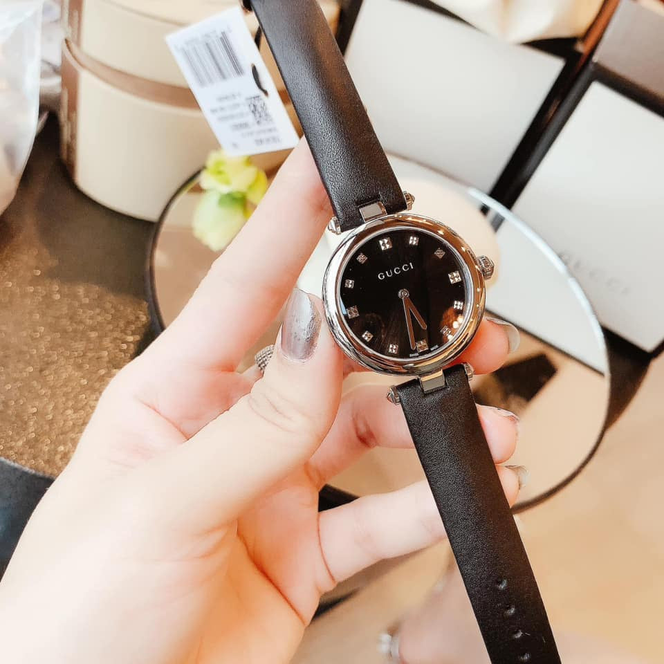  Shop Authentic Gucci Diamantissima Diamonds Black Dial Black Leather Strap Watch For Women - YA141403 - Luxxuri