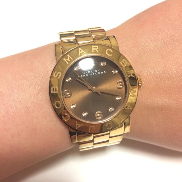  Shop Authentic Marc Jacobs Amy Black Dial Gold Steel Strap Watch for Women - MBM3273 - Luxxuri