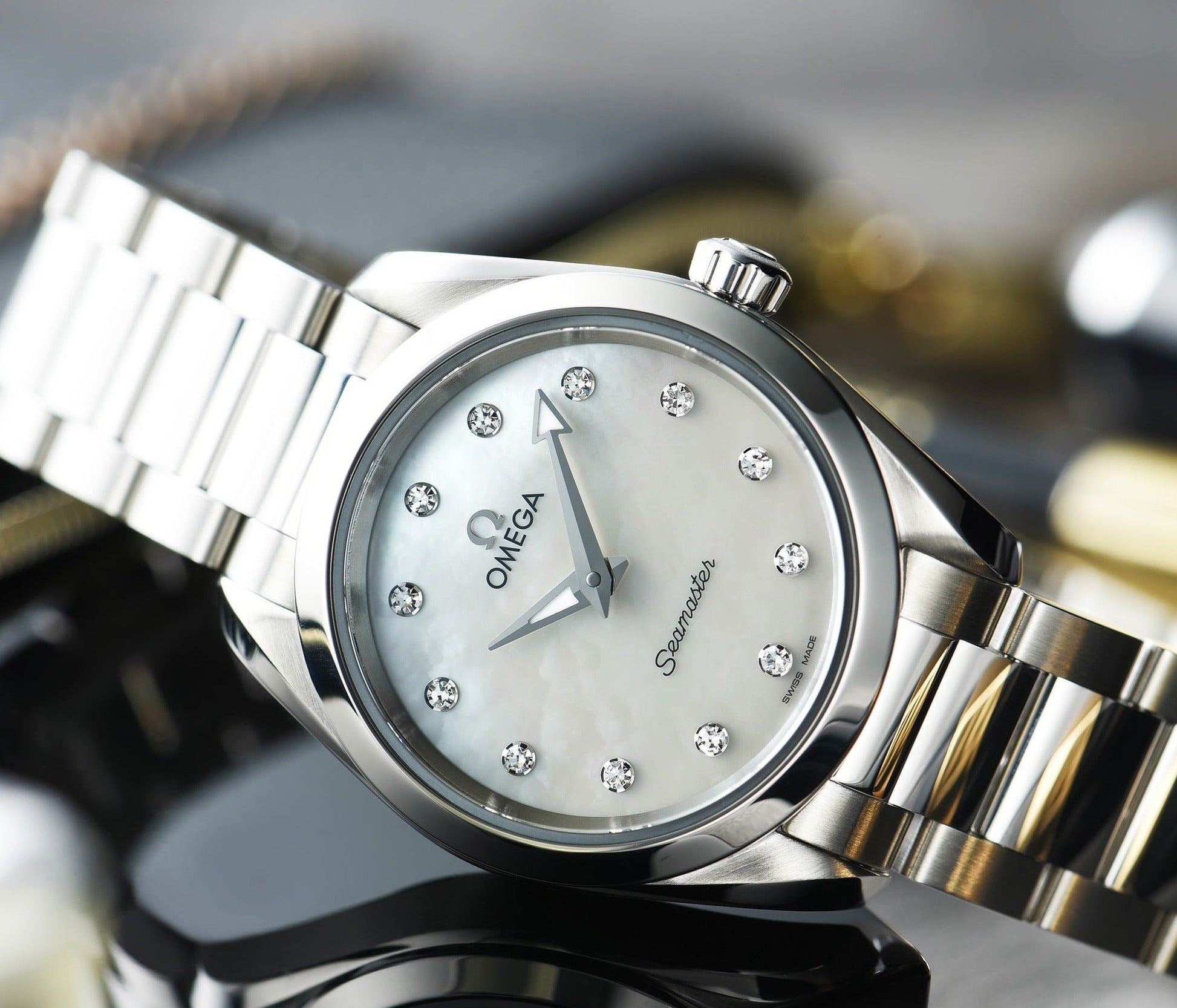  Shop Authentic Omega Seamaster Aqua Terra Quartz Diamonds Mother of Pearl Dial Silver Steel Strap Watch for Women - 220.10.28.60.55.001 - Luxxuri