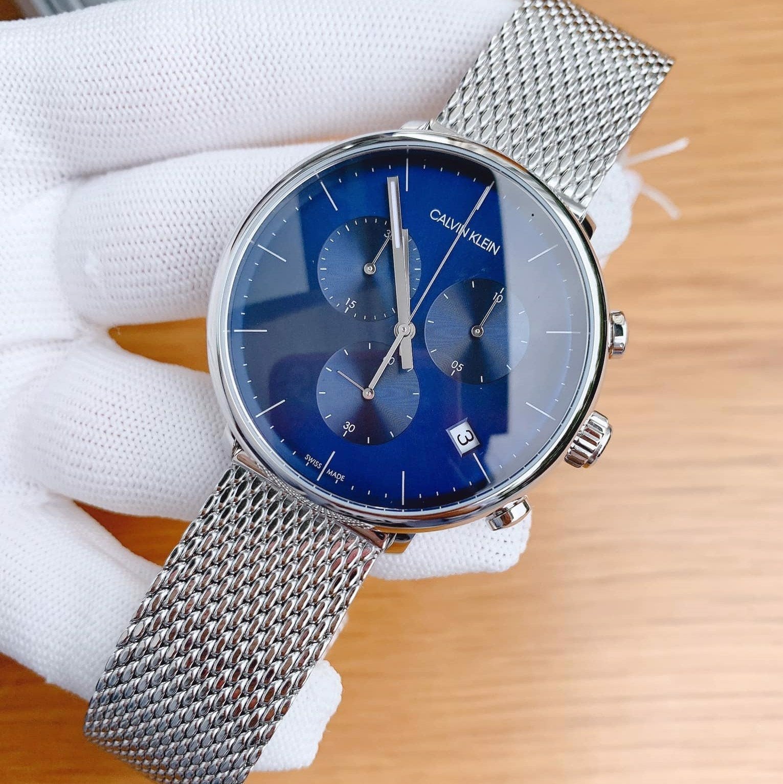  Shop Authentic Calvin Klein High Noon Chronograph Blue Dial Silver Mesh Bracelet Watch for Men - K8M2712N - Luxxuri