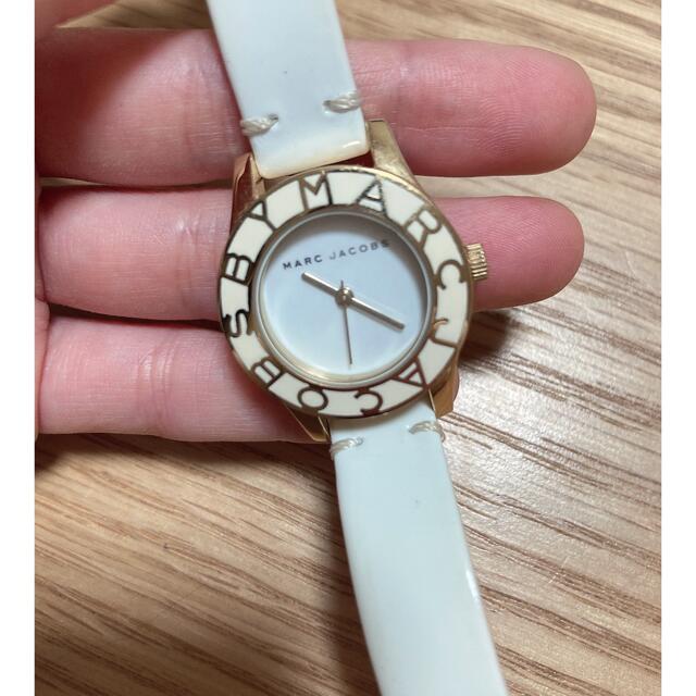  Shop Authentic Marc Jacobs Blade White Dial White Leather Strap Watch for Women - MBM1179 - Luxxuri