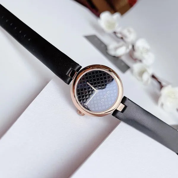  Shop Authentic Gucci Diamantissima Quartz Black Dial Black Leather Strap Watch for Women - YA141401 - Luxxuri