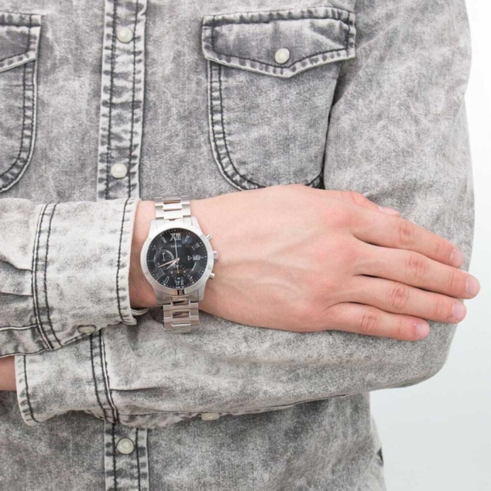  Shop Authentic Guess Atlas Chronograph Black Dial Silver Steel Strap Watch For Men - W0668G3 - Luxxuri