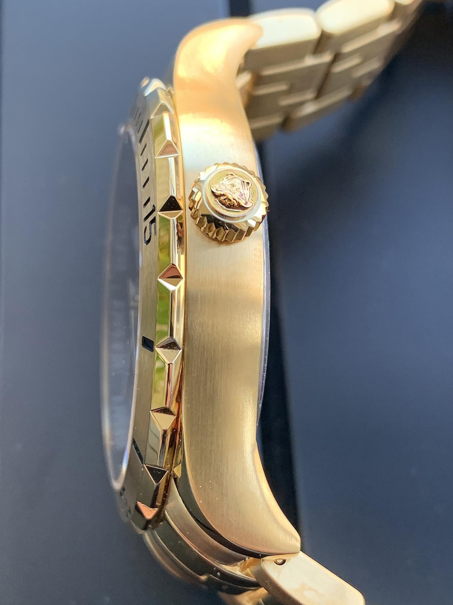  Shop Authentic Versace Hellenyium Quartz Black Dial Gold Steel Strap Watch For Men - VE3A00820 - Luxxuri