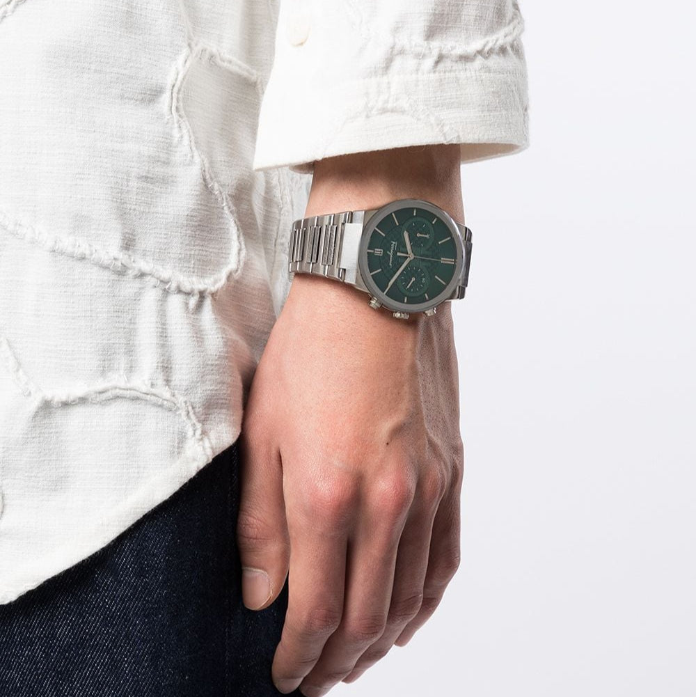  Shop Authentic Salvatore Ferragamo Sapphire Chrono Green Dial Silver Steel Strap Watch for Men - SFME00421 - Luxxuri