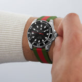  Shop Authentic Gucci Dive Automatic Black Dial Two Tone Rubber Strap Watch for Men - YA136349 - Luxxuri