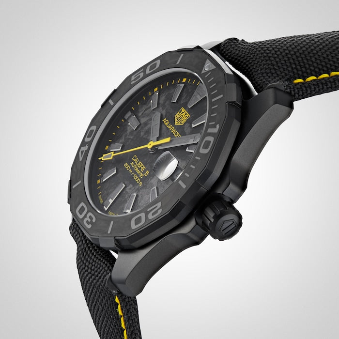  Shop Authentic Tag Heuer Aquaracer Carbon Dial Watch for Men - WBD218B.FC6446 - Luxxuri