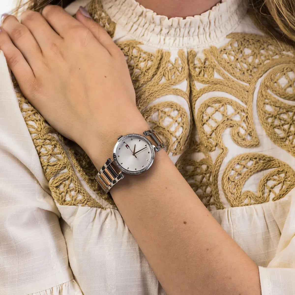  Shop Authentic Tommy Hilfiger Lynn Quartz White Dial Two Tone Steel Strap Watch For Women - 1782236 - Luxxuri