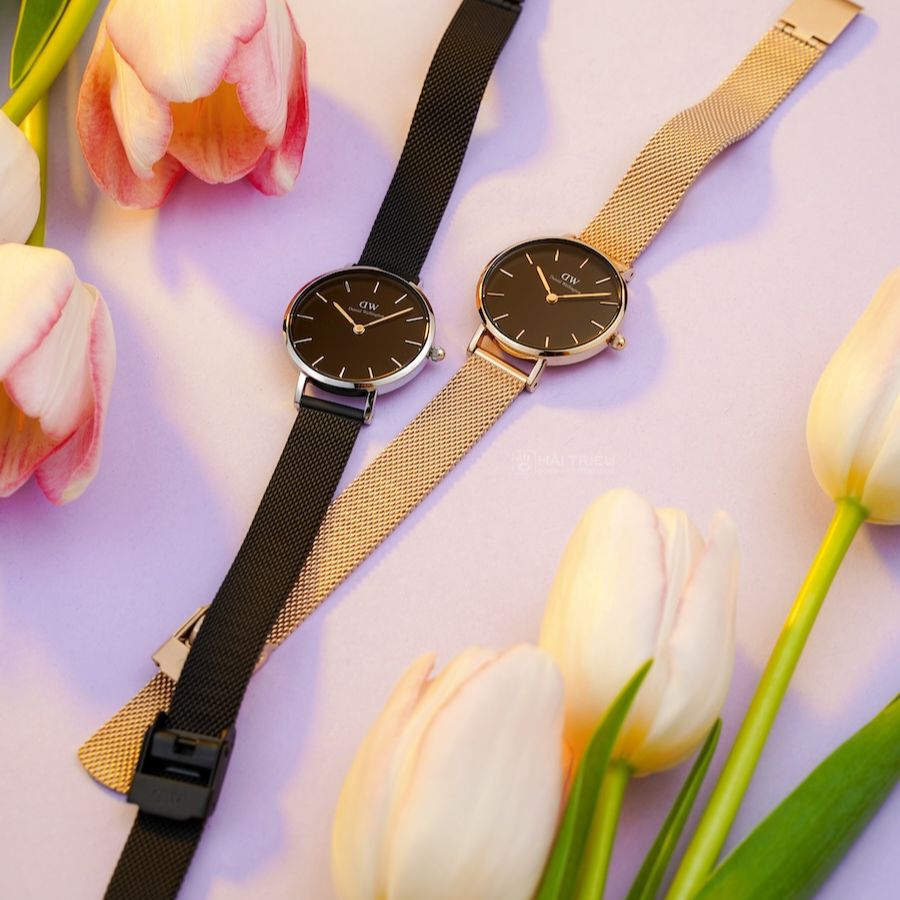  Shop Authentic Daniel Wellington Petite Ashfield Black Dial Black Mesh Strap Watch For Women - DW00100246 - Luxxuri
