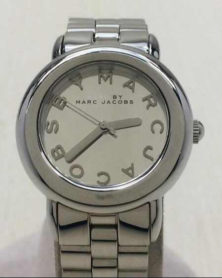  Shop Authentic Marc Jacobs Marc Silver Dial Silver Steel Strap Watch for Women - MBM3173 - Luxxuri