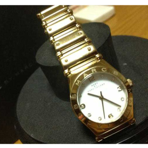  Shop Authentic Marc Jacobs Amy White Dial Gold Steel Strap Watch for Women - MBM8519 - Luxxuri