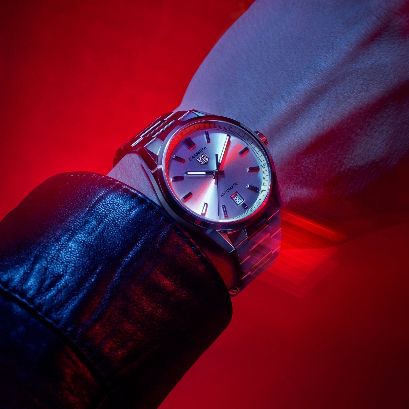  Shop Authentic Tag Heuer Carrera Date Silver Dial Silver Steel Strap Watch for Women - WBN2111.BA0639 - Luxxuri