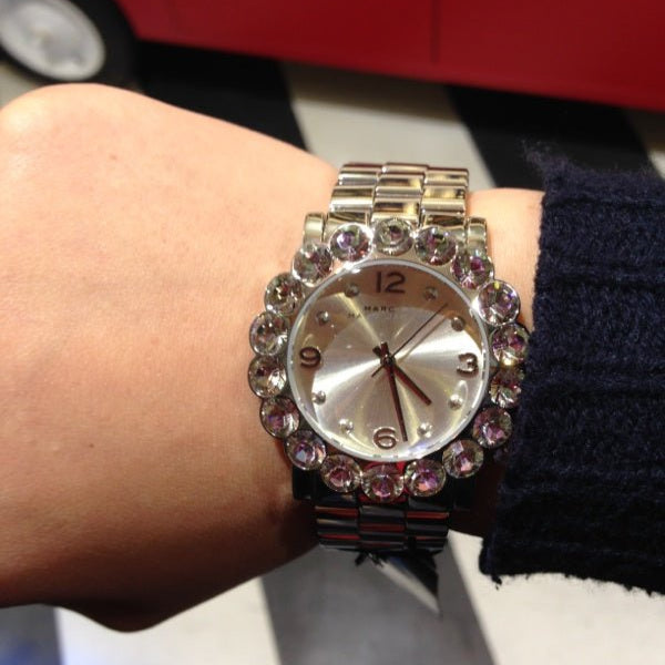  Shop Authentic Marc Jacobs Amy Silver Dial Silver Steel Strap Watch for Women - MBM3222 - Luxxuri