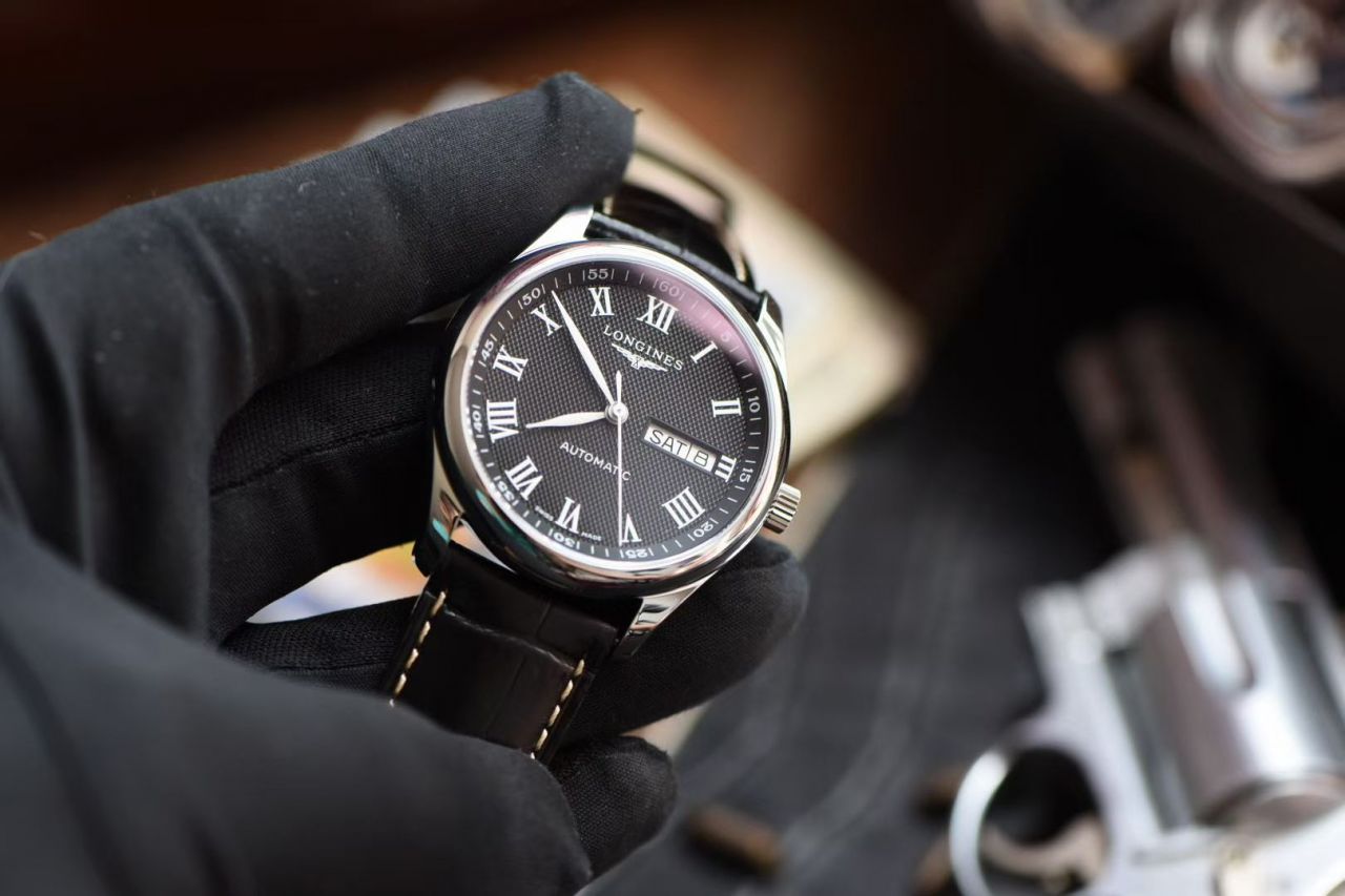  Shop Authentic Longines Master Collection Automatic 38.5mm Watch for Men - L2.755.4.51.7 - Luxxuri