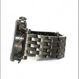  Shop Authentic Versace Viamond Quartz Black Dial Grey Steel Strap Watch For Men - VEPO00520 - Luxxuri