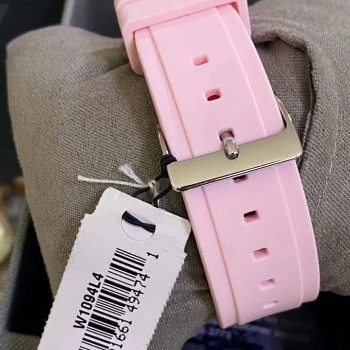  Shop Authentic Guess White Dial Pink Silicone Strap Watch For Women - W1049L4 - Luxxuri