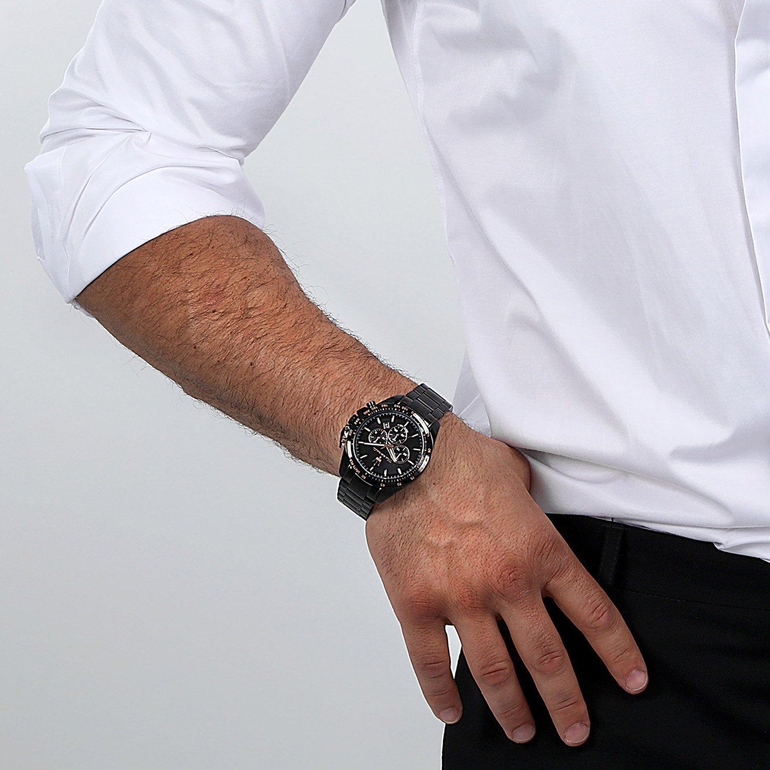  Shop Authentic Maserati Traguardo Chronograph Black Dial Black Steel Strap Watch For Men - R8873612048 - Luxxuri