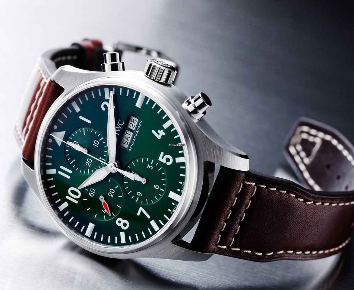  Shop Authentic IWC Pilot's Watch Chronograph Edition Racing Green 43mm Green Dial Brown Leather Strap Watch for Men - IW377726 - Luxxuri