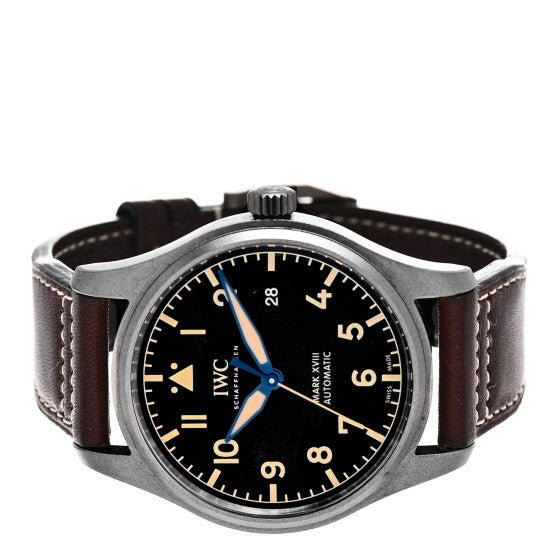  Shop Authentic IWC Pilot's Watch Mark XVIII 40mm Black Dial Brown Leather Strap Watch for Men - IW327006 - Luxxuri
