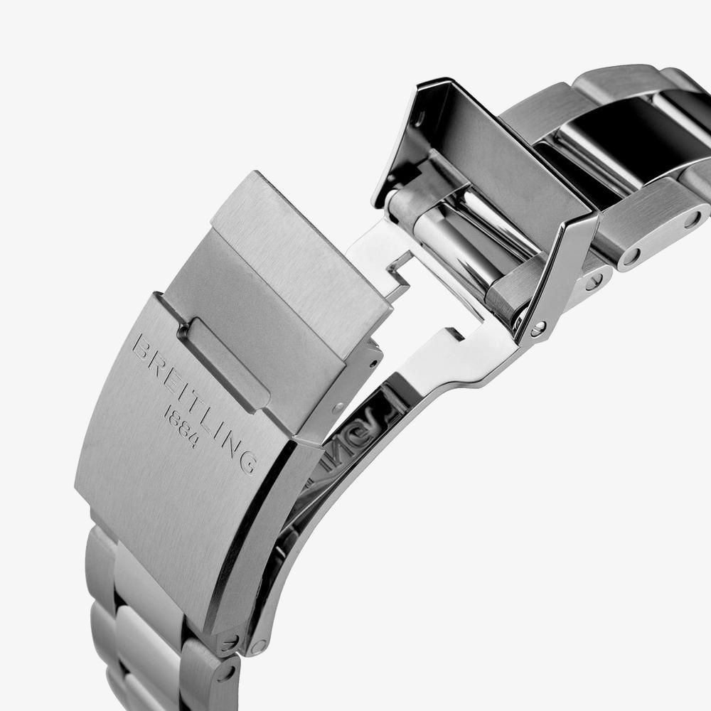  Shop Authentic Breitling Avenger Automatic 43mm Black Dial Silver Steel Strap Watch for Men - A17318101B1A1 - Luxxuri