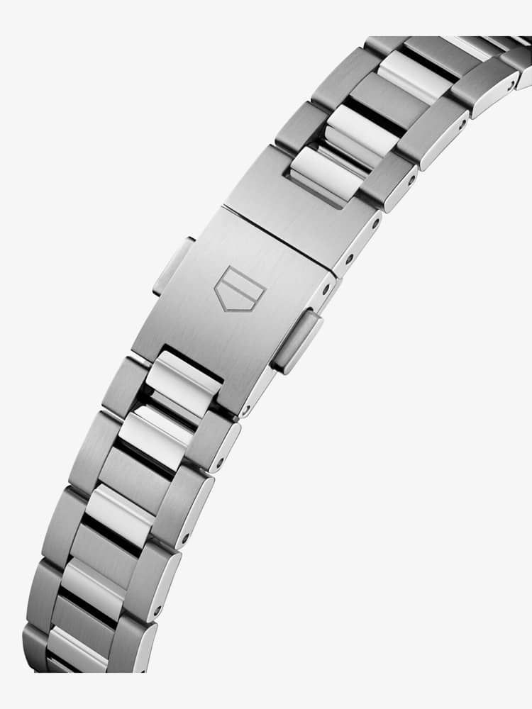  Shop Authentic Tag Heuer Carrera Diamonds Mother of Pearl Dial Silver Steel Strap Watch for Women - WBN2412.BA0621 - Luxxuri
