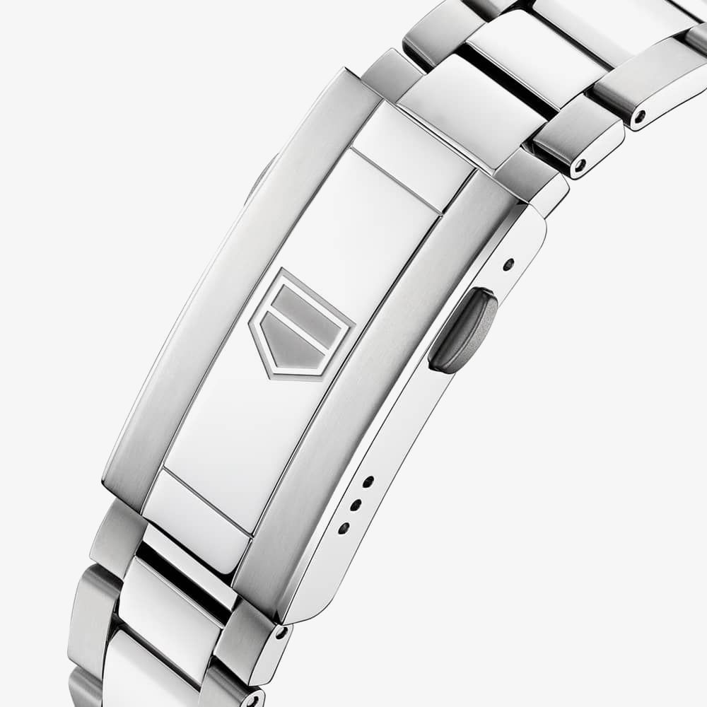  Shop Authentic Tag Heuer Aquaracer Professional 200 Date White Dial Silver Steel Strap Watch for Men - CBP1111.BA0627 - Luxxuri