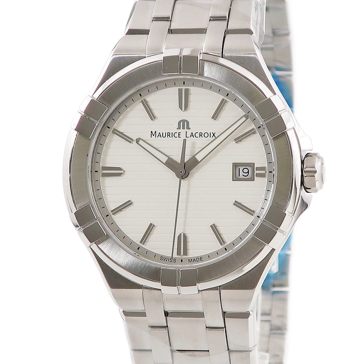  Shop Authentic Maurice Lacroix Aikon Date White Dial Silver Steel Strap Watch for Men - AI1008-SS002-131-1 - Luxxuri