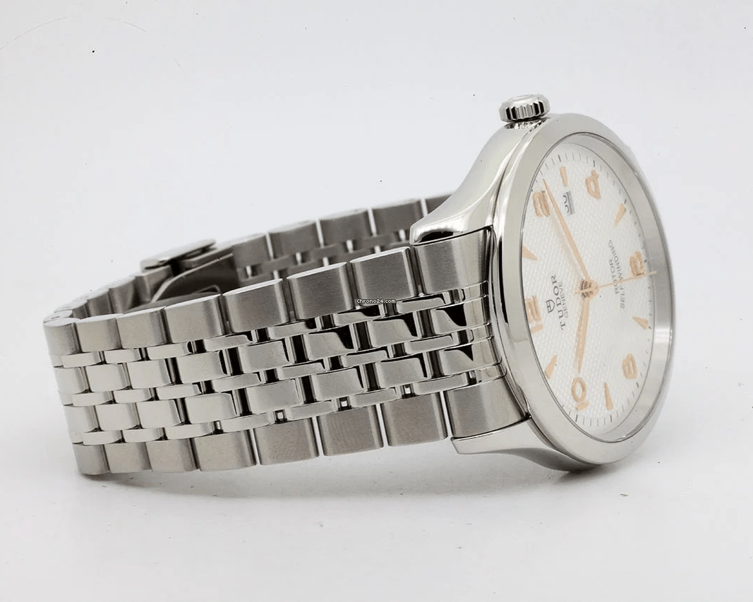  Shop Authentic Tudor 1926 Automatic Silver Dial Silver Steel Strap Watch for Men - M91650-0001 - Luxxuri