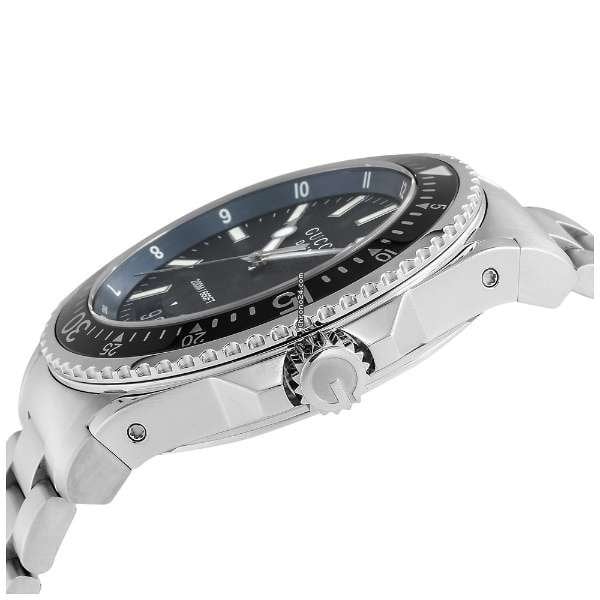  Shop Authentic Gucci Dive Quartz Black Dial Silver Steel Strap Watch For Men - YA136212 - Luxxuri
